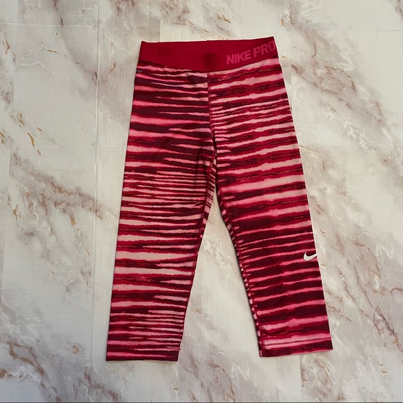 Nike Pants - Nike Pro Dri-Fit leggings